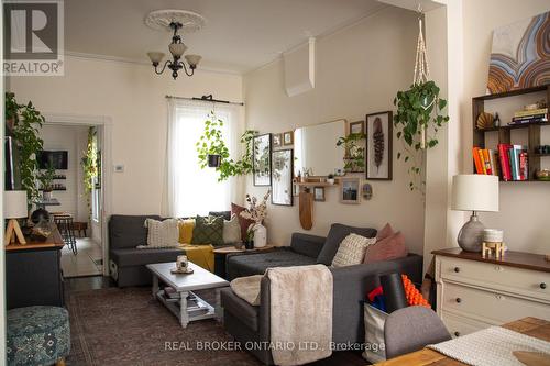 132 Grant Avenue, Hamilton, ON 