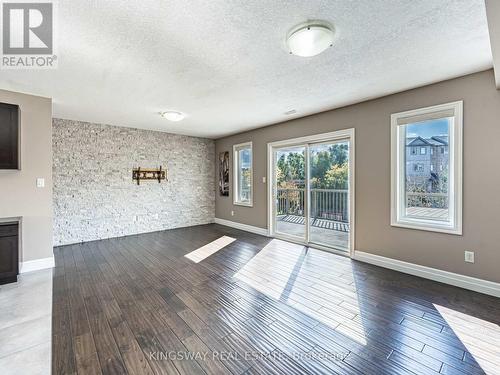 15 - 275 Old Huron Road E, Kitchener, ON 