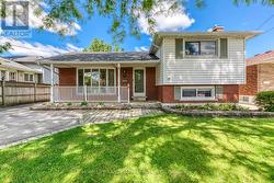 14 LORRAINE DRIVE Hamilton, ON L8T 3R7