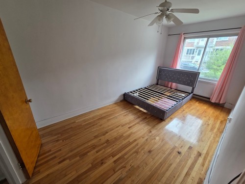 Chambre à coucher - 1-8008 Rue Chabot, Montréal (Villeray/Saint-Michel/Parc-Extension), QC 