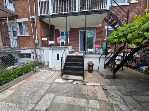 Face arrière - 1-8008 Rue Chabot, Montréal (Villeray/Saint-Michel/Parc-Extension), QC 