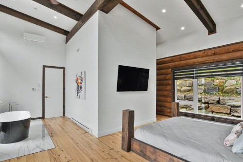 Master Bedroom - 130 Allée Du 2E, Mont-Blanc, QC 