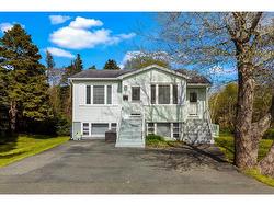 16 Winston Avenue Mt. Pearl, NL A1N 1T1