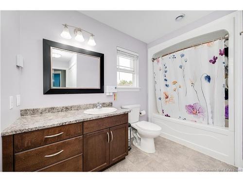 57 Caspian Crt, Moncton, NB 