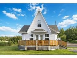 3 Millock AVE  Pointe-Du-Chêne, NB E4P 8T5