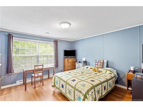 94 Glenmar Dr, Fredericton, NB 