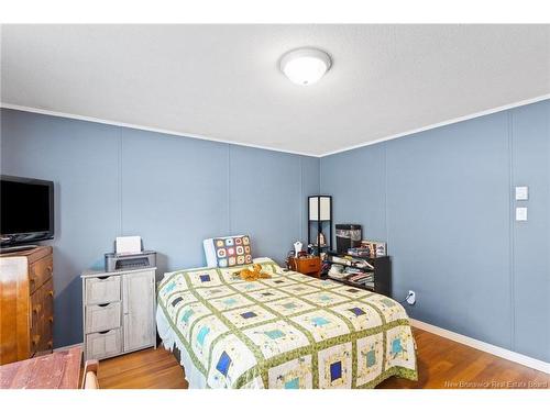 94 Glenmar Dr, Fredericton, NB 