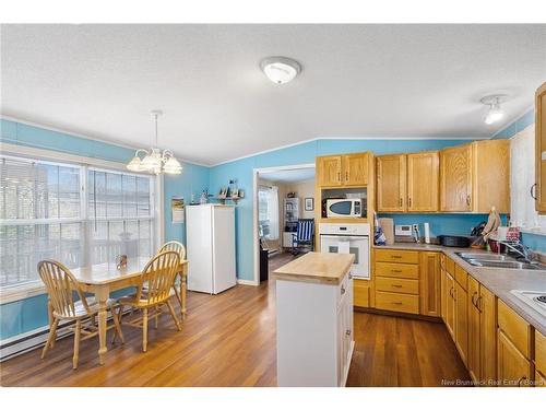 94 Glenmar Dr, Fredericton, NB 