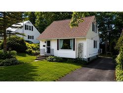 711 Reid ST  Fredericton, NB E3B 3V6