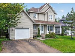 93 Shannon Moncton, NB E1G 4X6