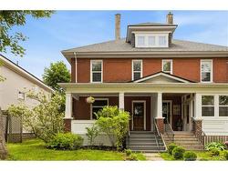 244 Cameron ST Moncton, NB E1C 5Z3
