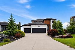 82 Fetterly WAY  Headingley, MB R4H 0C1
