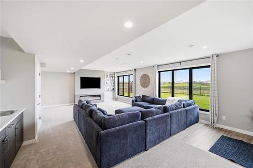 82 Fetterly Way, Headingley, MB 