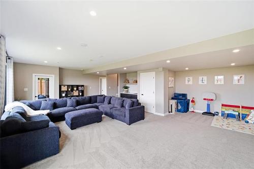 82 Fetterly Way, Headingley, MB 