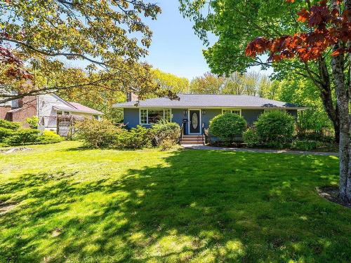 42 Castle Hill Drive, Halifax, NS 
