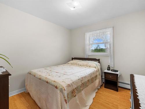 8 Oakland Drive, Charlottetown, PE 
