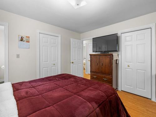 8 Oakland Drive, Charlottetown, PE 