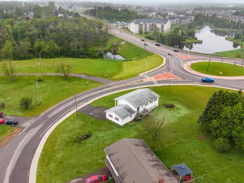 8 Oakland Drive, Charlottetown, PE 