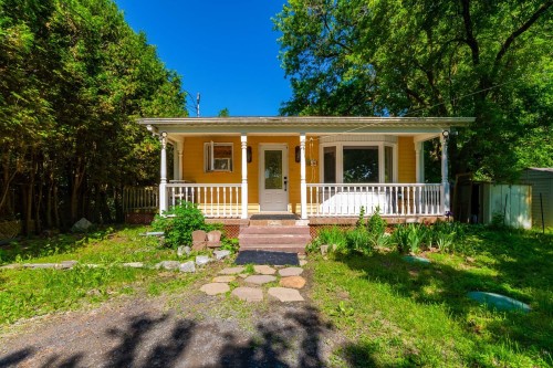 1911 Boul. de l'Ange-Gardien N.  L'Assomption, QC J5W 4R6