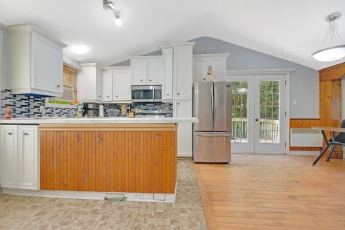 Kitchen - 1911 Boul. De L'Ange-Gardien N., L'Assomption, QC - Indoor Photo Showing Kitchen