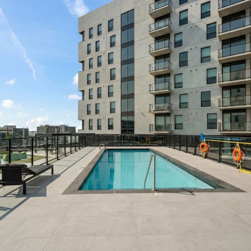 Pool - 823-1-5200 Rue De La Savane, Montréal (Côte-Des-Neiges/Notre-Dame-De-Grâce), QC 