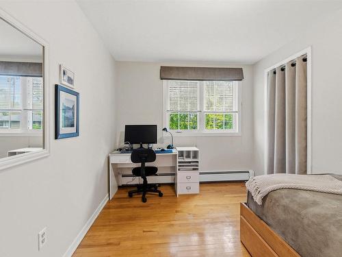 17 Guy Street, Dartmouth, NS 