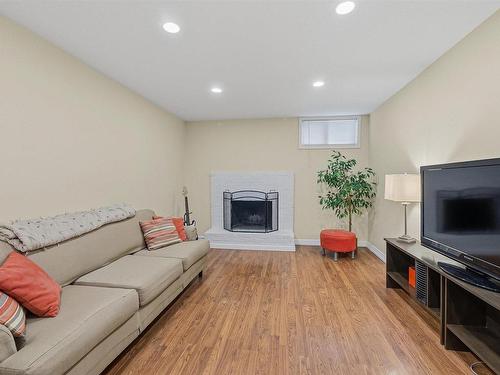17 Guy Street, Dartmouth, NS 