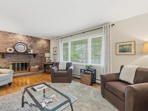 17 Guy Street, Dartmouth, NS 