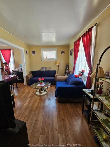 365 Marentette, Windsor, ON 