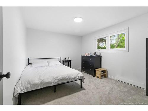 23 Vista Dr, Moncton, NB 