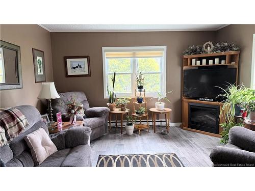 221 Barrett, Perth-Andover, NB 
