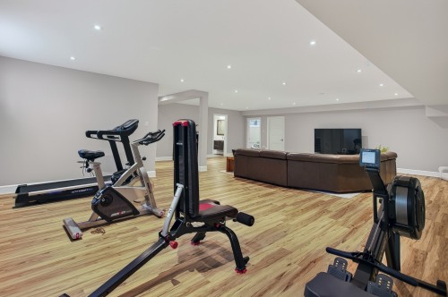 Basement - 22 Av. Angell, Beaconsfield, QC 