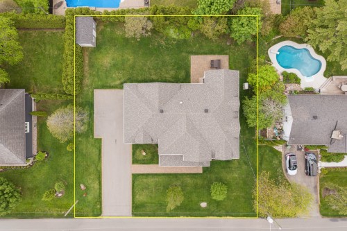 Aerial View - 22 Av. Angell, Beaconsfield, QC 