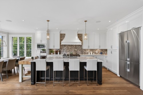 Kitchen - 22 Av. Angell, Beaconsfield, QC 