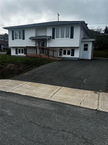 76 Beacon Hill Crescent  St. John's, NL A1S 4S5