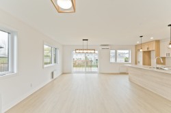 Salon - 