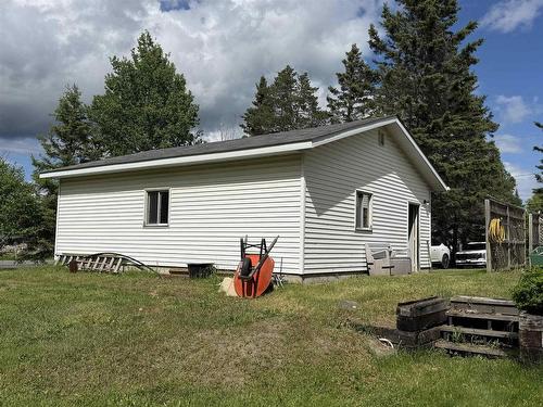 4039 Alice Ave, Thunder Bay, ON 
