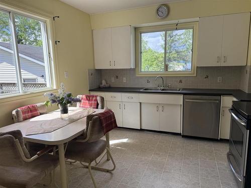 4039 Alice Ave, Thunder Bay, ON 