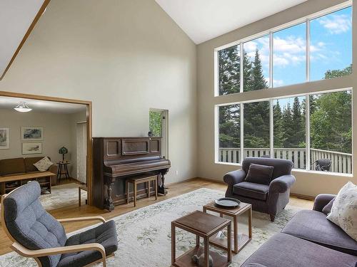 247 Shirley Rd, Thunder Bay, ON 