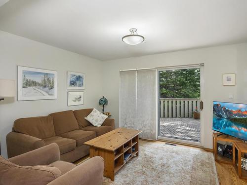 247 Shirley Rd, Thunder Bay, ON 