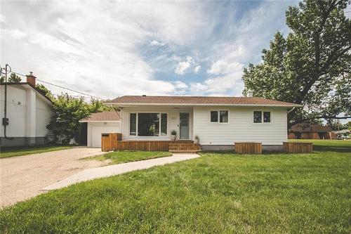522 Elmhurst Rd, Winnipeg, MB 