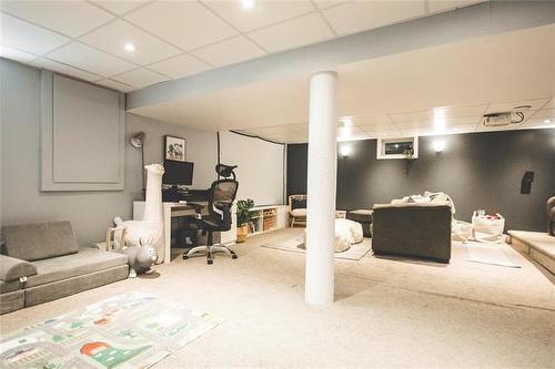 522 Elmhurst Rd, Winnipeg, MB 