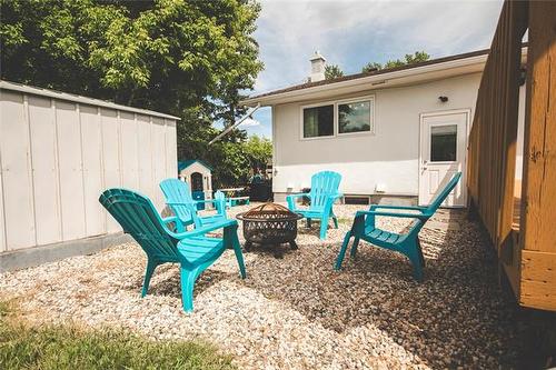 522 Elmhurst Rd, Winnipeg, MB 