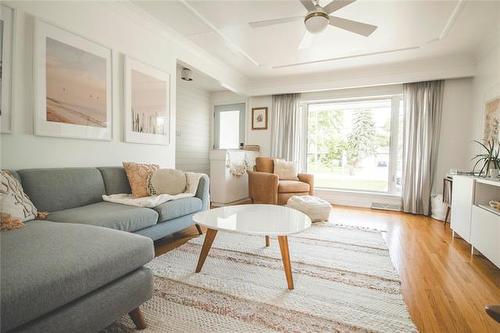 522 Elmhurst Rd, Winnipeg, MB 