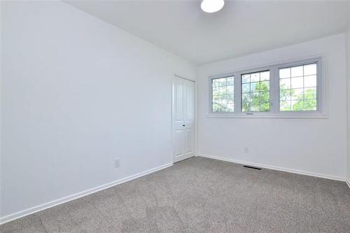 759 Sturgeon Rd, Winnipeg, MB 