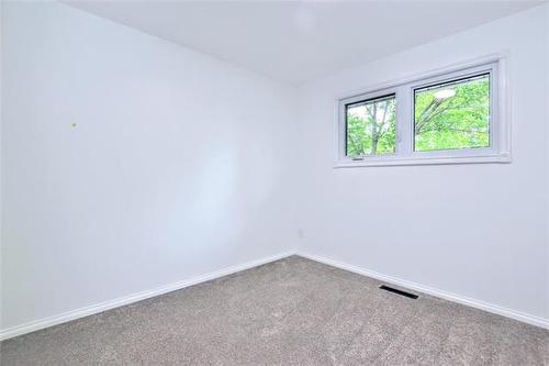 759 Sturgeon Rd, Winnipeg, MB 