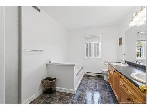242 Herve St, Dieppe, NB 
