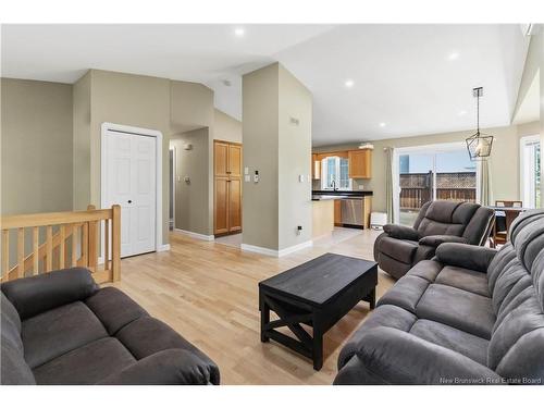 242 Herve St, Dieppe, NB 