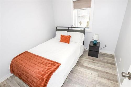 375 Banning St, Winnipeg, MB 