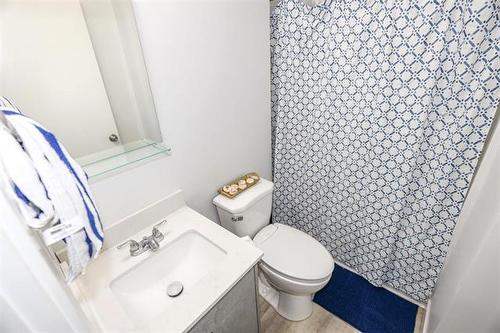 375 Banning St, Winnipeg, MB 